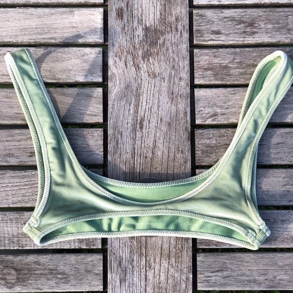 Triangl Velvet Bikini Size XXSmall⚡️SOLD - Picture 3 of 8